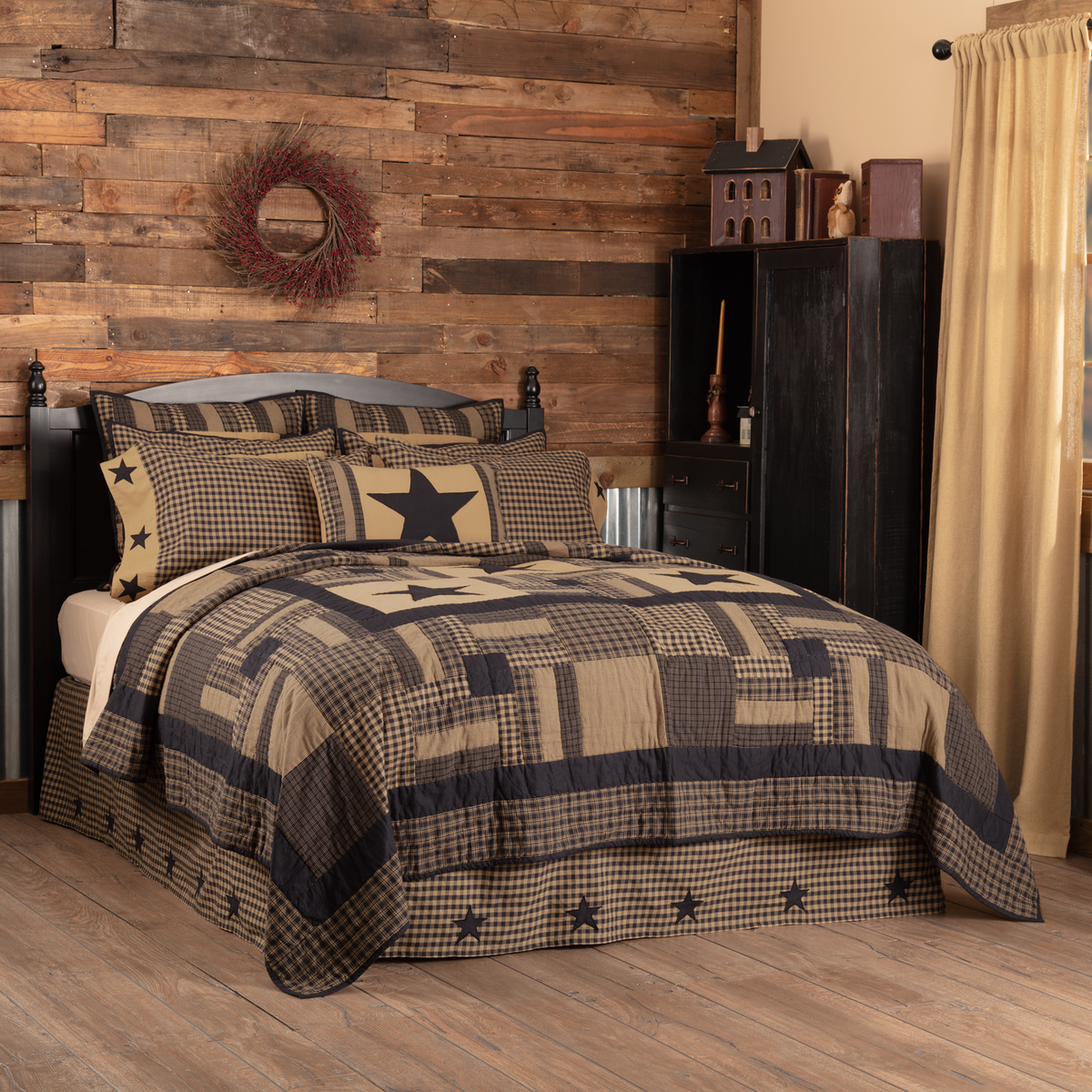 Sawyer Mill Charcoal Quilt Set; Quilt with Shams Queen Sawyer Mill Charcoal Quilt Set; Quilt with Shams Queen