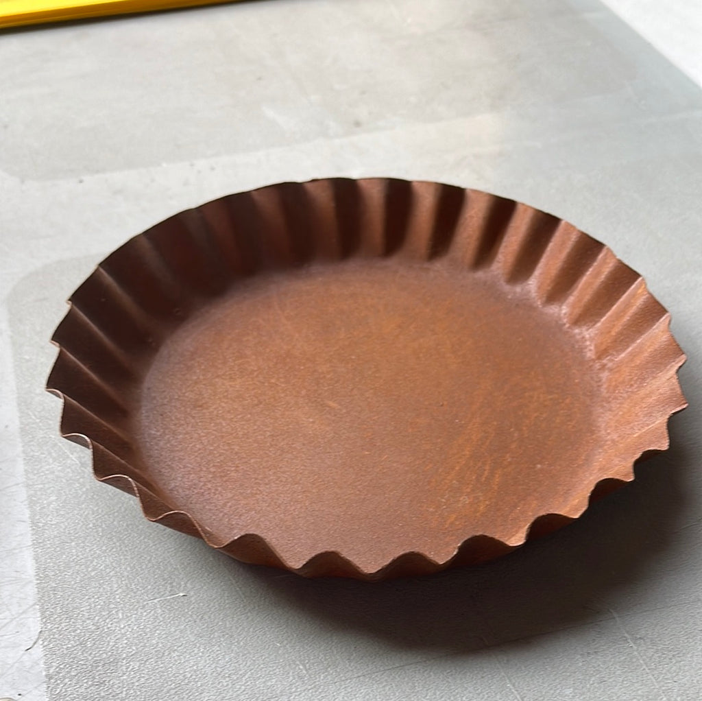 Rusty Fluted Candle Plate / Holder