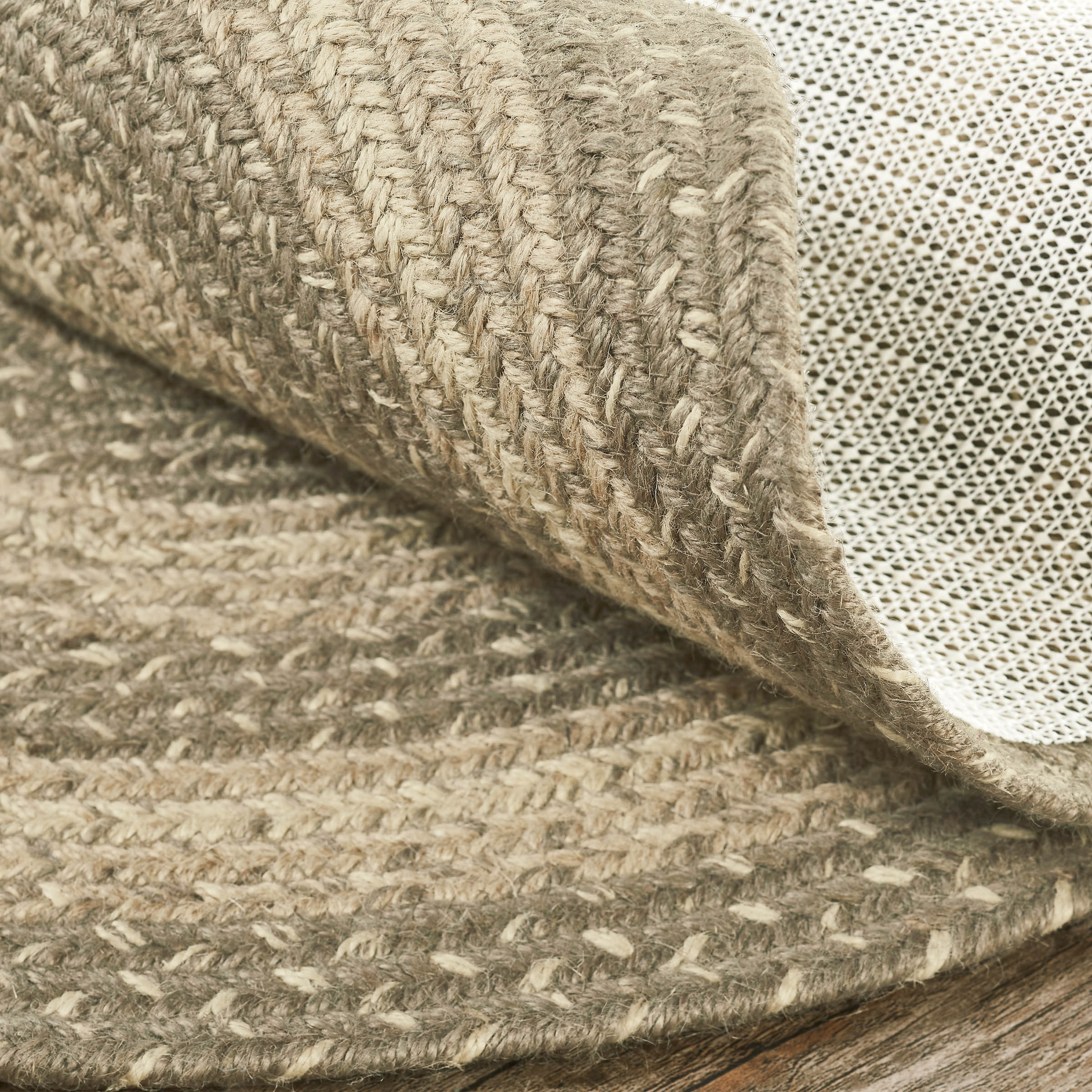 Cobblestone Jute Braided Rug