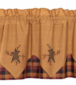 Heritage Farms Primitive Star and PIP Berry Valance