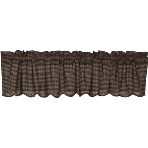 Kettle Grove Plaid Scalloped Valance